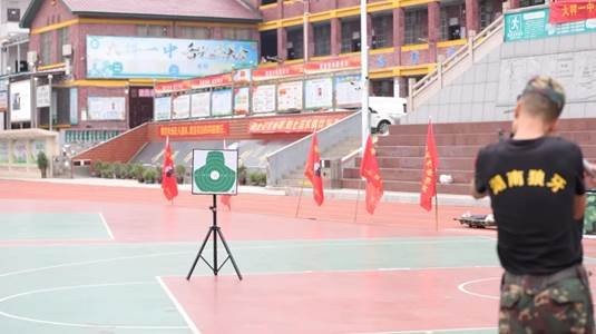 “同心共筑強國夢——國防教育進校園”運動走進大祥一中