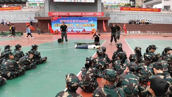 “同心共筑強國夢——國防教育進校園”運動走進大祥一中