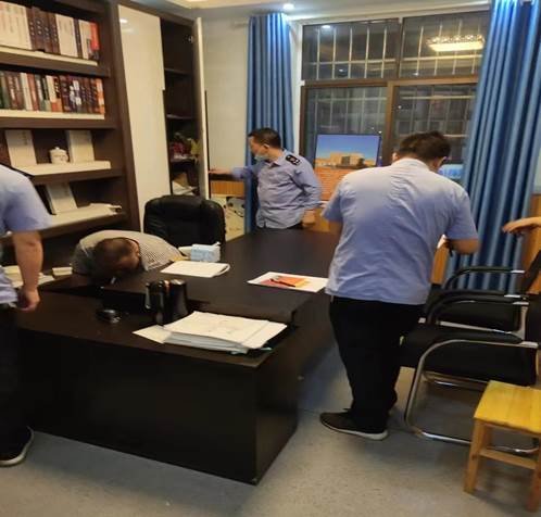 邵陽縣多部門聯(lián)合查處潛伏變異違規(guī)機(jī)構(gòu)