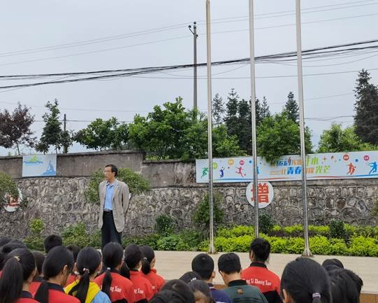 平安校園橫溪初級中學開展消防減災應急模仿演練