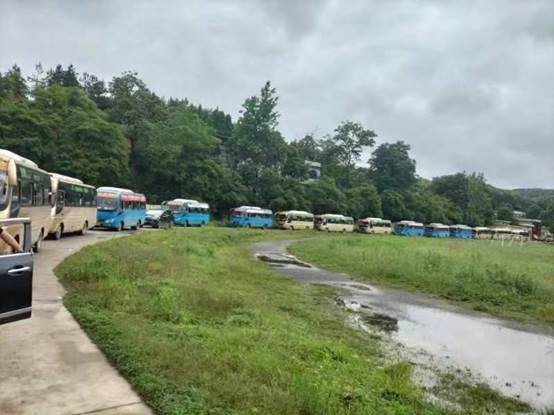 考出水平，考出風(fēng)格