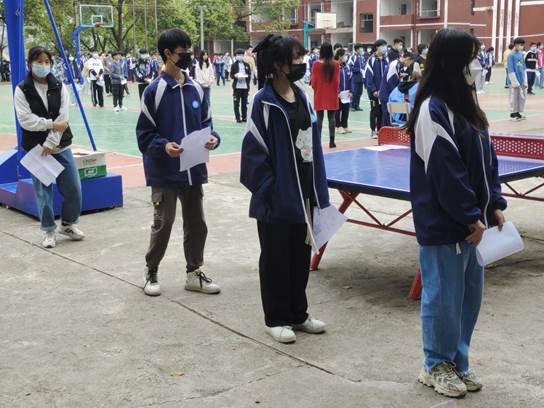 筑牢校園疫情防控堡壘——金稱市鎮(zhèn)中學開展第二次師生全員核酸檢測