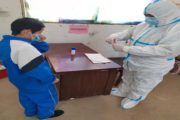 塘渡口鎮(zhèn)玉田初級中學(xué)