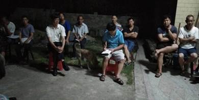 記新寧縣教育局駐黃龍鎮(zhèn)粗石村扶貧工作隊(duì)