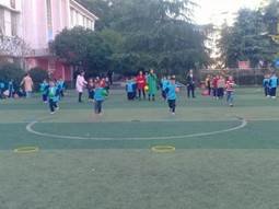 二完小一年級(jí)陽(yáng)光體育運(yùn)動(dòng)報(bào)道