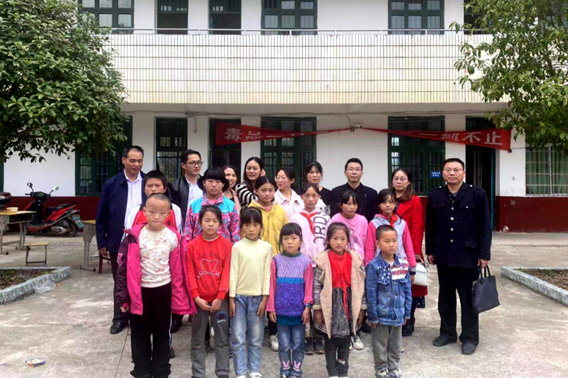 愛在金秋 情暖廻龍