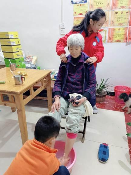 九九重陽節(jié) 濃濃敬老情