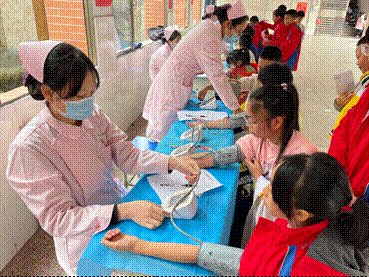 健康體檢 快樂成長