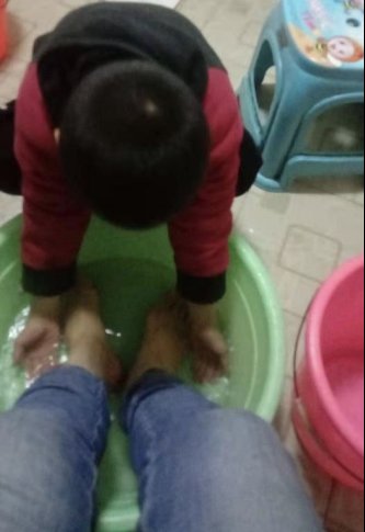 雷鋒精神促我成長——長陽鋪鎮(zhèn)中間完小開展3月學(xué)雷鋒運動