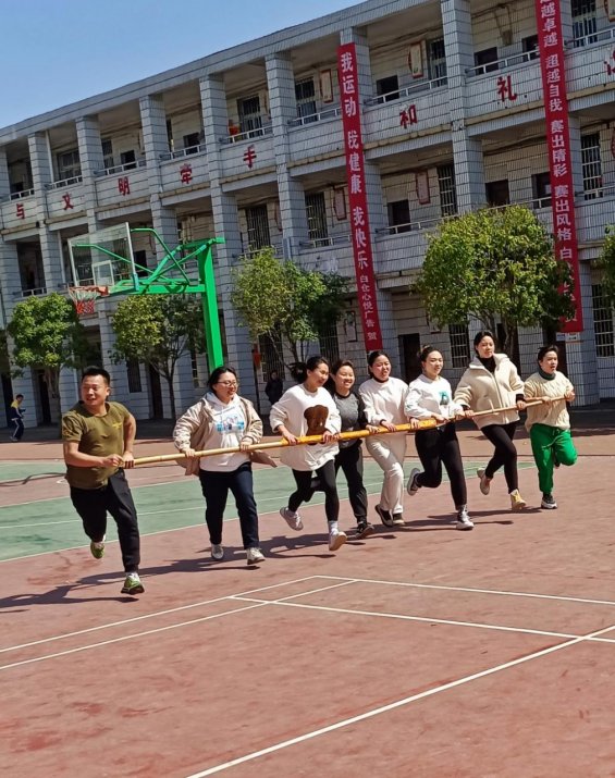 情暖三月 魅力在線——邵陽縣白倉鎮(zhèn)中間完小不俗三八女神節(jié)