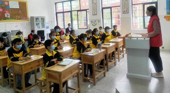 邵陽縣特別教育黌舍開展“與心靈相約，與健康偕行”生理健康教育主題運(yùn)動(dòng)