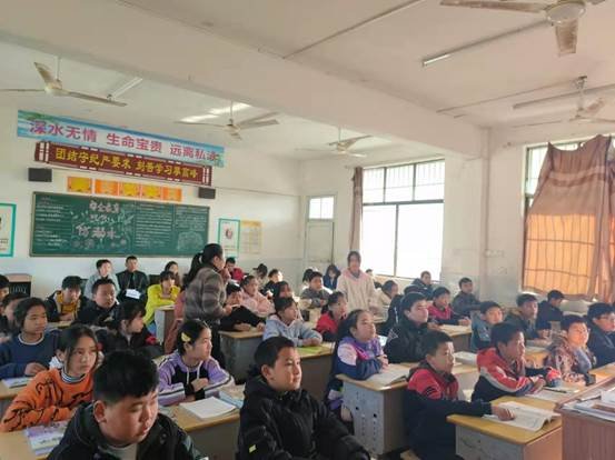 以夢為馬，不負(fù)韶華