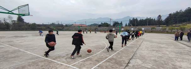 落實“雙減”政策，課后服務有特色