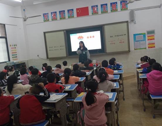 “雙減”工作出實(shí)招  高效課堂提質(zhì)量