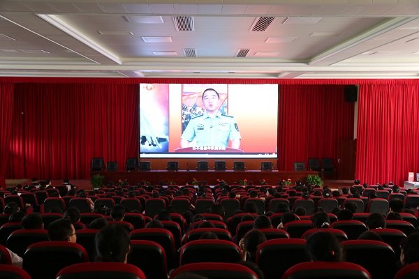 洞口思源實驗黌舍積極開展“2021全民國防教育日”主題宣傳運動