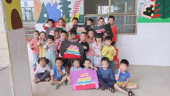 新寧縣清江橋鄉(xiāng)中間幼兒園開(kāi)展“歡度國(guó)慶”系列教育運(yùn)動(dòng)