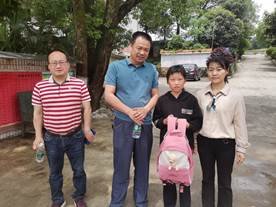 溫暖情系校園，關愛留守兒童