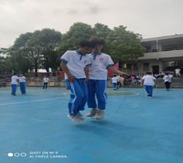 “繩”采飛揚(yáng)，舞動青春——梽木山中學(xué)跳繩比賽