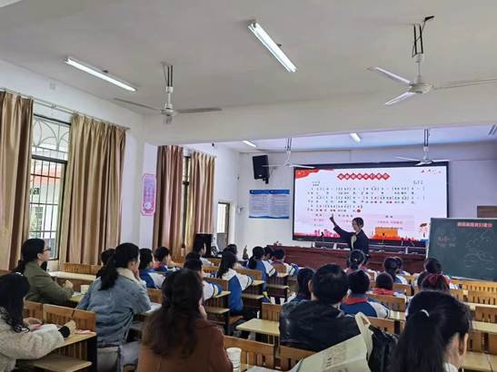 興國先興教，興教先強師