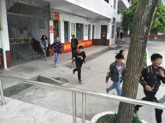 安全第一，提防為先