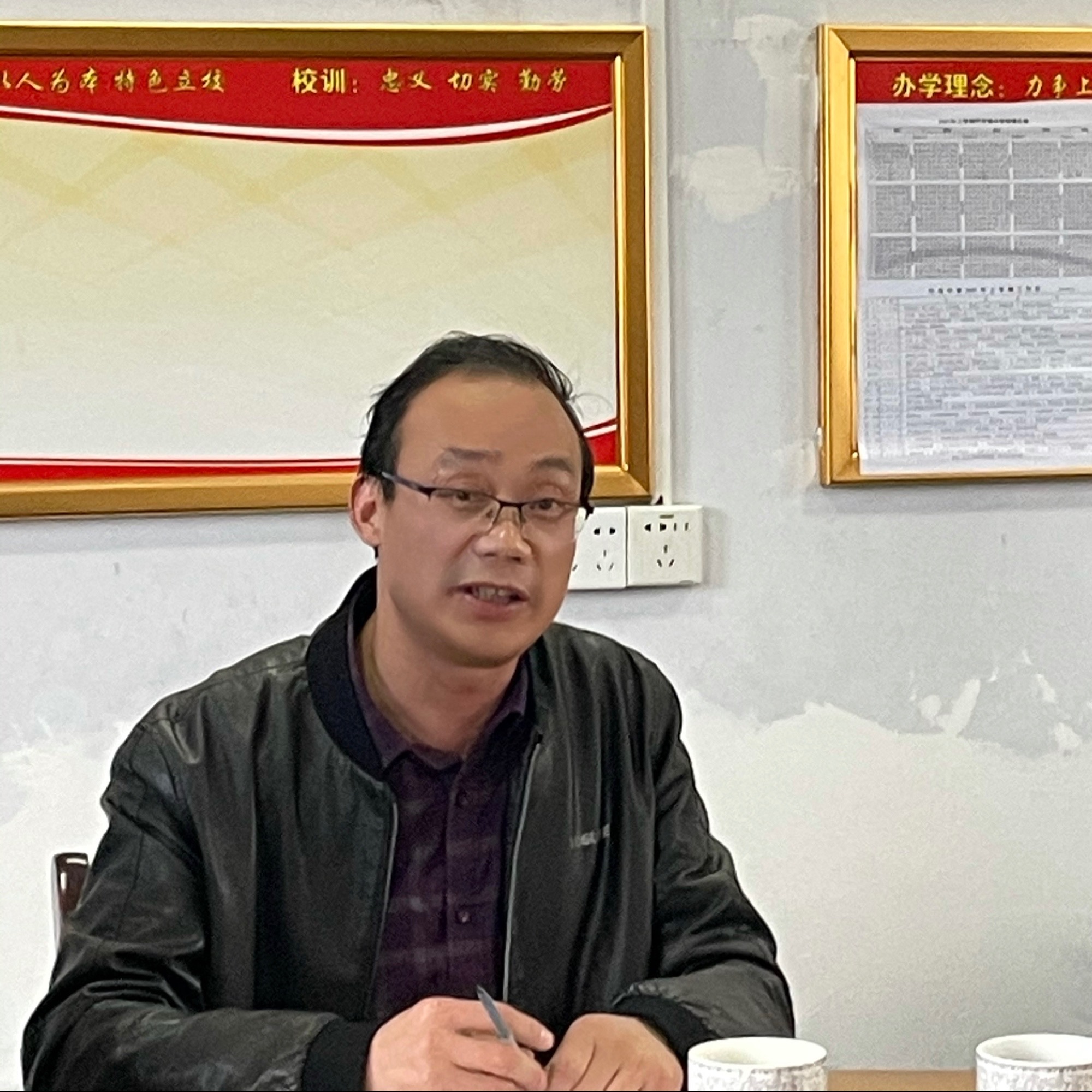 凝心聚力備學(xué)考 雕琢奮進(jìn)結(jié)碩果——2021屆竹市中學(xué)卒業(yè)學(xué)考研討會(huì)順利開展