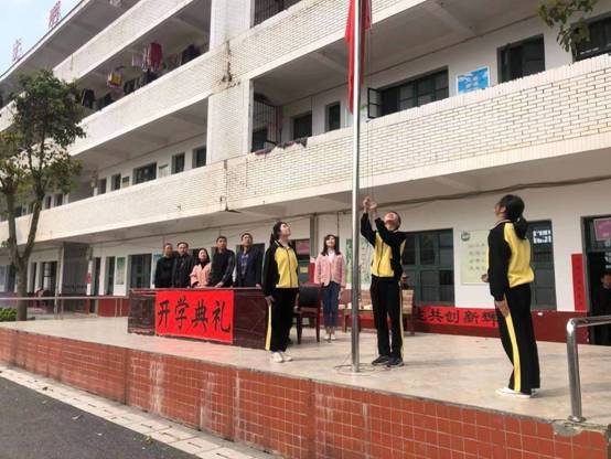 播種好風(fēng)俗，塑造新自我