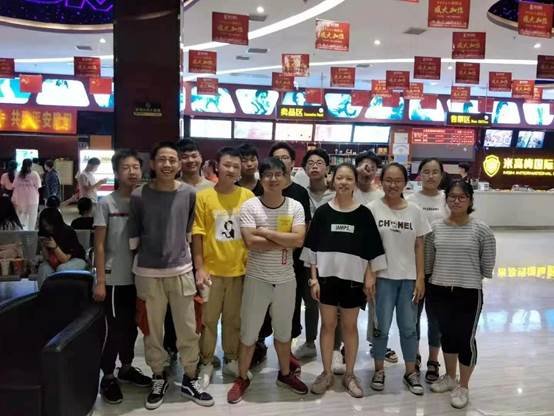 二中故事|少年志凌云，上可摘星辰——高三686班青春故事特輯