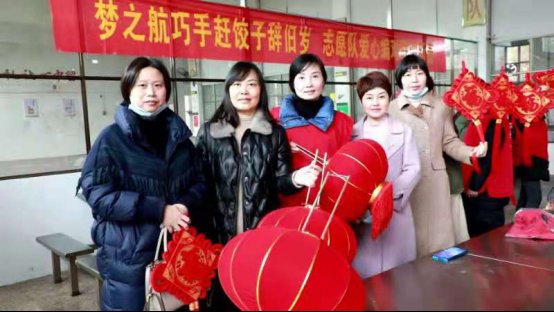 簡太英委員工作室開展“笑貌迎新春，聯(lián)手抗疫情”運動