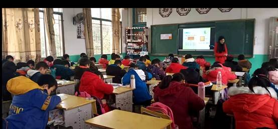 下花橋鎮(zhèn)中間完小與諸甲亭中間完小教師交流互助運動