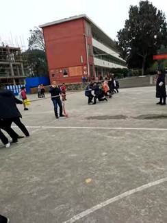 下花橋鎮(zhèn)中間完小與諸甲亭中間完小教師交流互助運動