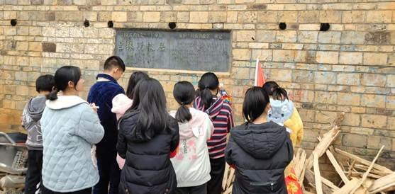 傳承紅色基因，做新時代接班人