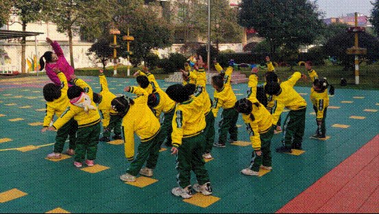 邵陽縣白倉鎮(zhèn)舉行學(xué)前教育健康領(lǐng)域教學(xué)比武運(yùn)動(dòng)