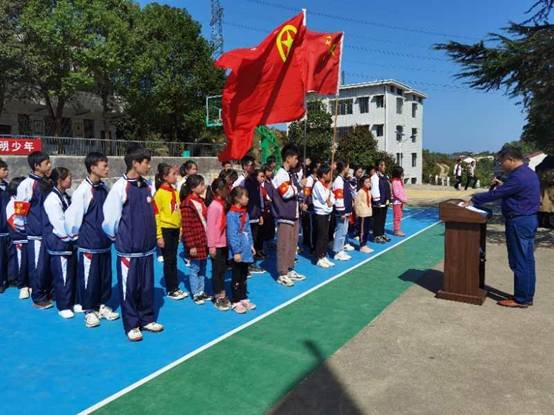 校際聯(lián)誼搭平臺(tái)，師生共同窗雷鋒