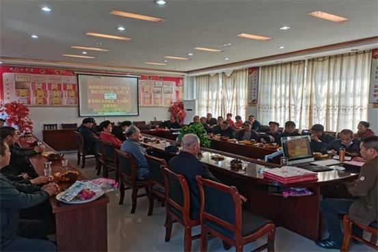 洞口四中舉行慶祝2020年重陽(yáng)節(jié)運(yùn)動(dòng)