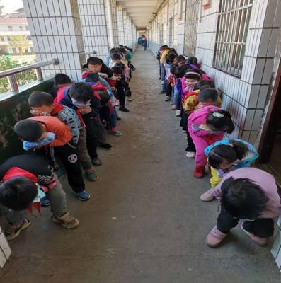 邵陽縣白倉中間完小大型消防應急疏散演練