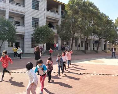 邵陽縣白倉中間完小大型消防應急疏散演練