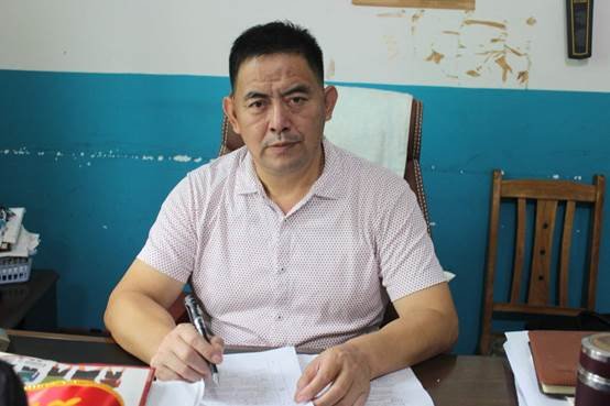 洞口縣高沙鎮(zhèn)中學在全縣實驗教學說課比賽中獲佳績