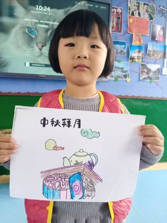 邵陽(yáng)縣白倉(cāng)鎮(zhèn)中間幼兒園開(kāi)展慶“雙節(jié)”運(yùn)動(dòng)