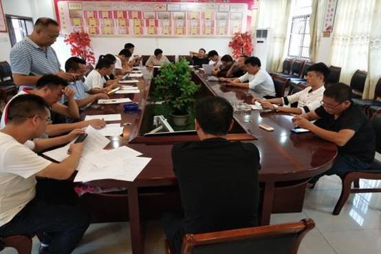 洞口四中“防溺水”體育課教學(xué)比武落下帷幕