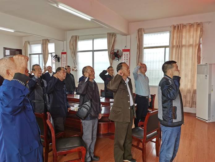 武岡市雙牌鎮(zhèn)中間黌舍退休黨員新時代文明實踐運動暨