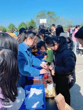 落實(shí)雙減要求，進(jìn)步科學(xué)素養(yǎng)