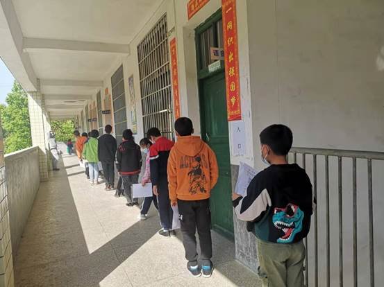 洞口縣茶場黌舍全員核檢 筑牢防疫