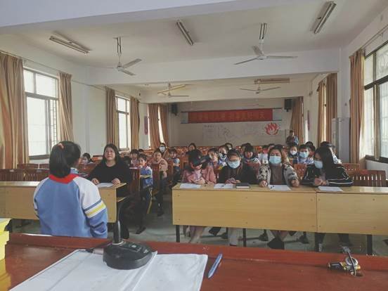 童心向黨——爭(zhēng)做新時(shí)代好少年塘渡口鎮(zhèn)第一完全小學(xué)黨支部