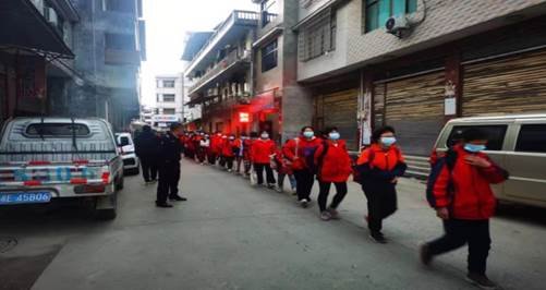 洞口縣山門鎮(zhèn)中學(xué)筑牢防疫屏障​保駕師生安全