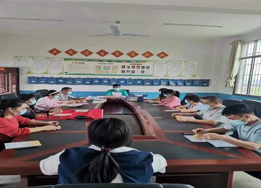 邵陽縣下花橋鎮(zhèn)五里黌舍開展“千師訪萬戶防溺水安全教育”家訪