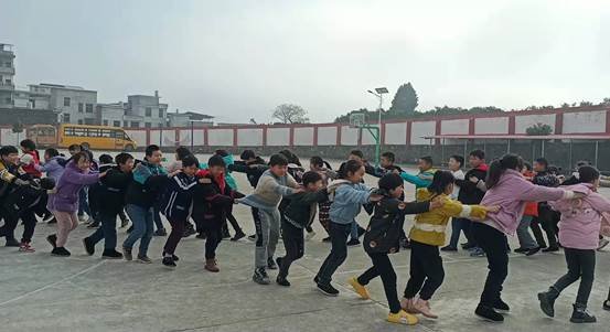 體育課堂學(xué)數(shù)學(xué) 健體增知兩相宜