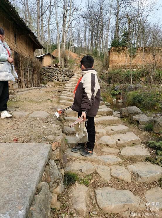 2022年河伯鄉(xiāng)源頭小學(xué)“學(xué)習(xí)雷鋒”運(yùn)動(dòng)總 結(jié)