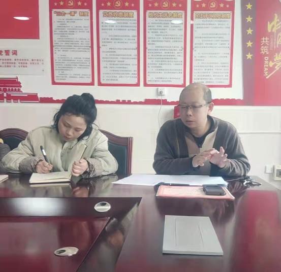 做課題研究的故意人——邵東城區(qū)四小數(shù)學(xué)課題組布置新學(xué)期研究重點(diǎn)工作