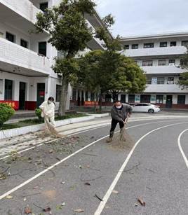 v抗疫勝利復(fù)學(xué)在即、我們?cè)谂e措   ——湖南邵陽新寧白沙中學(xué)