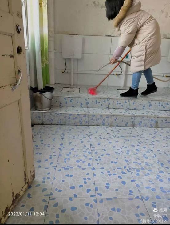 “綻放自我，不負成長”——河伯鄉(xiāng)中心幼兒園期末考核活動。